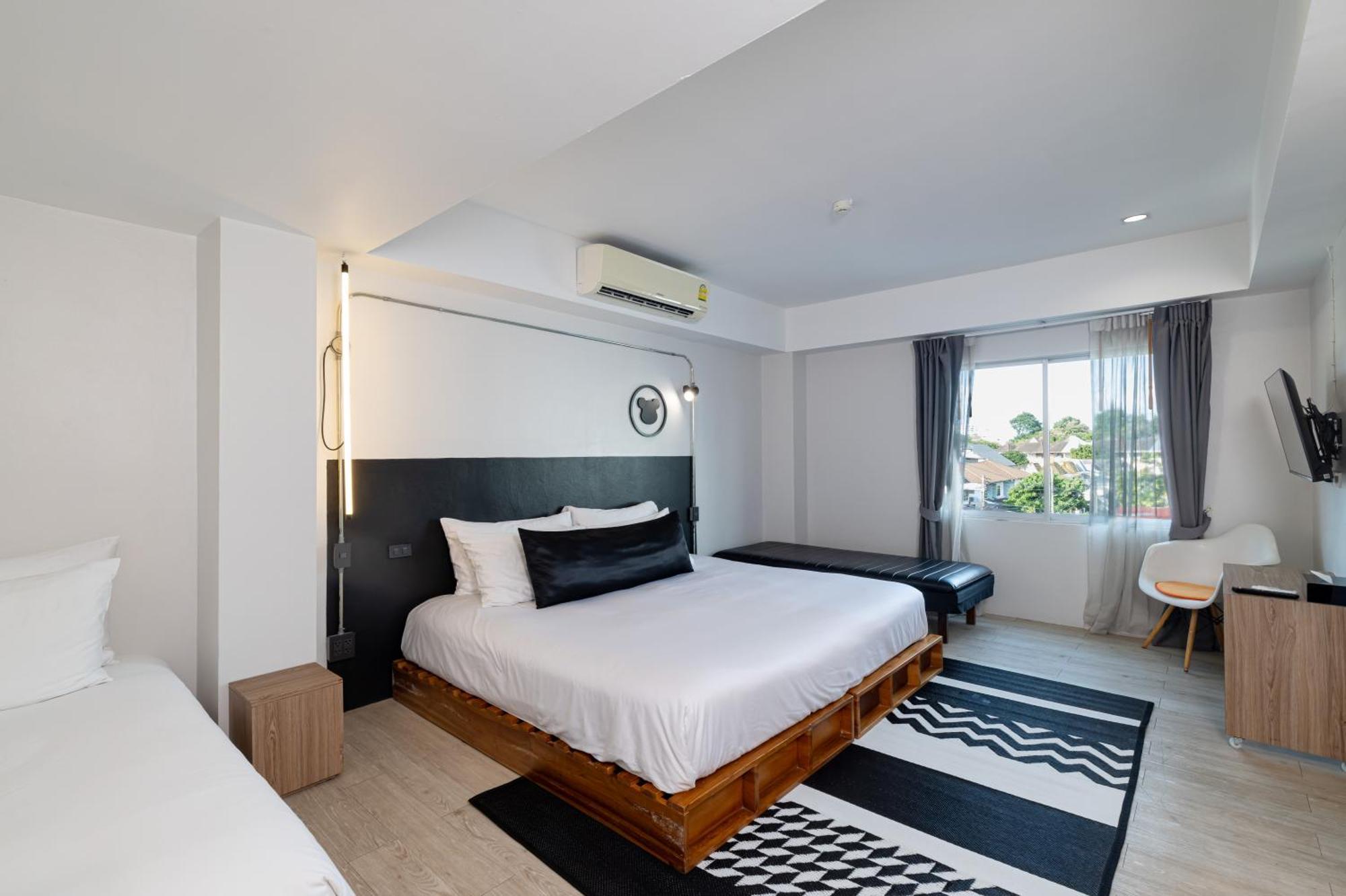 The Core Gallery Hotel Чиангмай Экстерьер фото